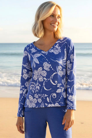 Peruvian Cotton Vintage Scroll Hi-Lo Tee