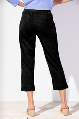 Textured Peruvian Cotton On The Go Capri