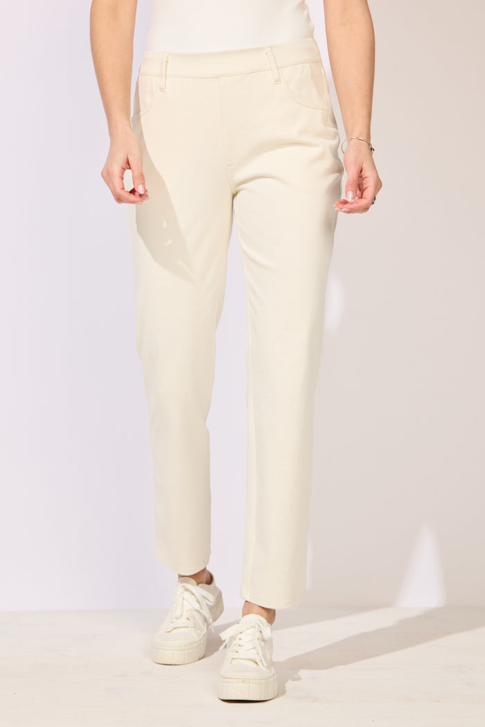 Comfort Knit Denim Straight Jean