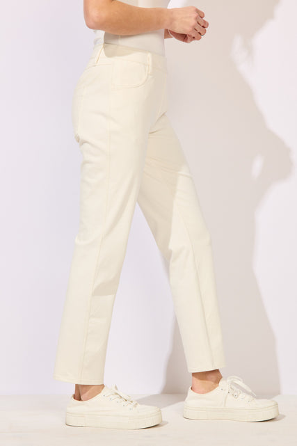 Comfort Knit Denim Straight Jean